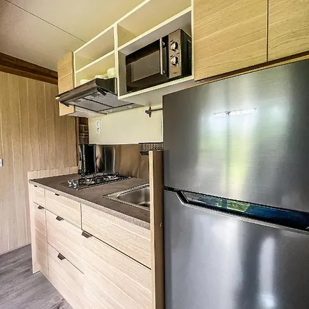 Onlycamp Le Pont Yvré-lʼÉvêque