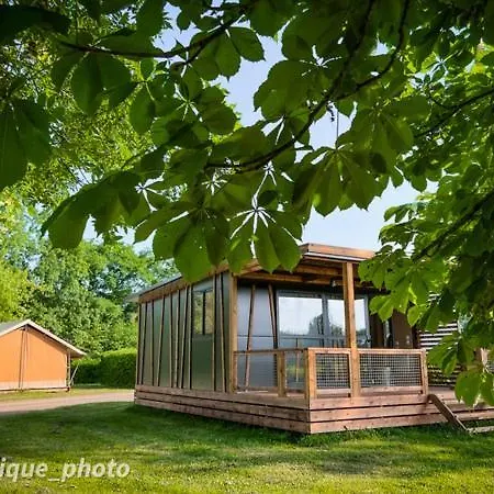 Campingplatz Onlycamp Le Pont Yvré-lʼÉvêque