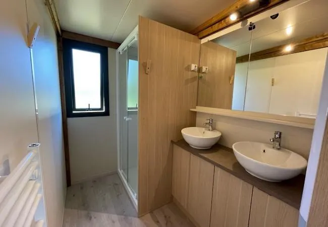 Onlycamp Le Pont Kemp Yvré-lʼÉvêque